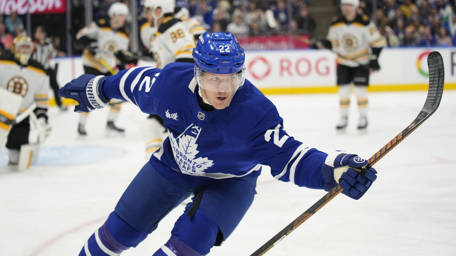 Jake McCabe&#39;s Stat Line in Return for Maple Leafs Turns Heads in Toronto