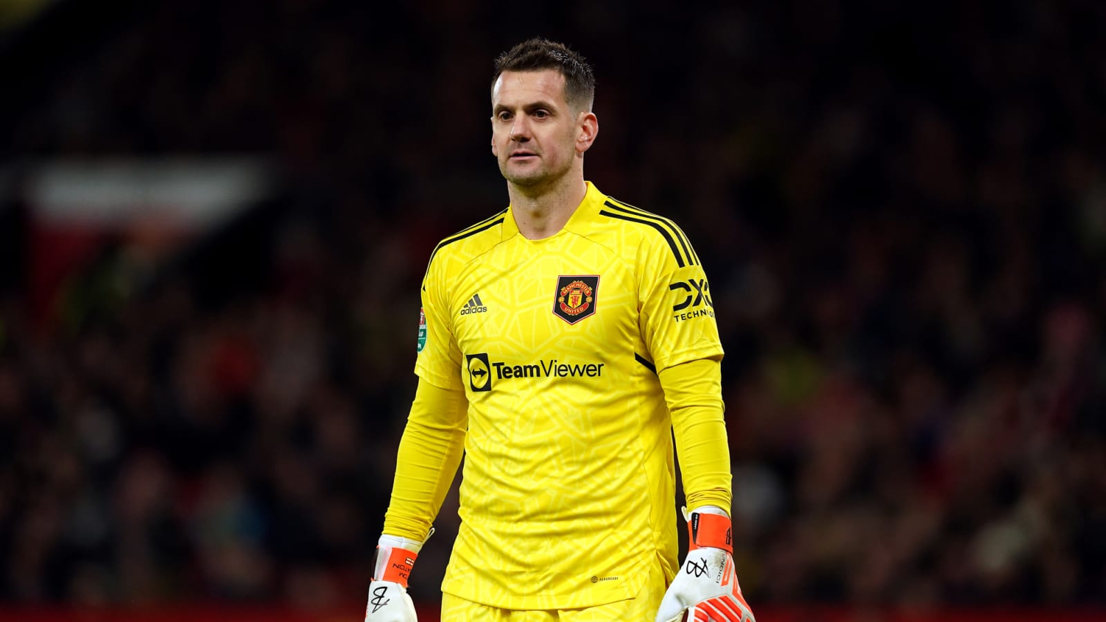 ‘Delighted’ – Tom Heaton signs new contract at Manchester United