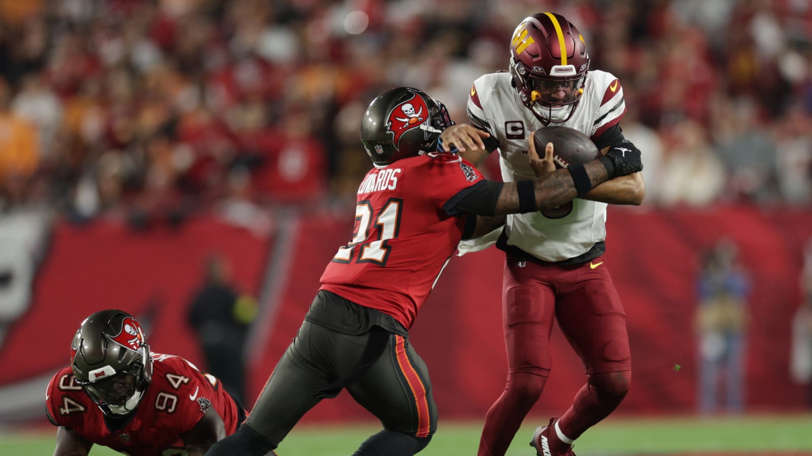 Mike Edwards Signs With AFC Team
