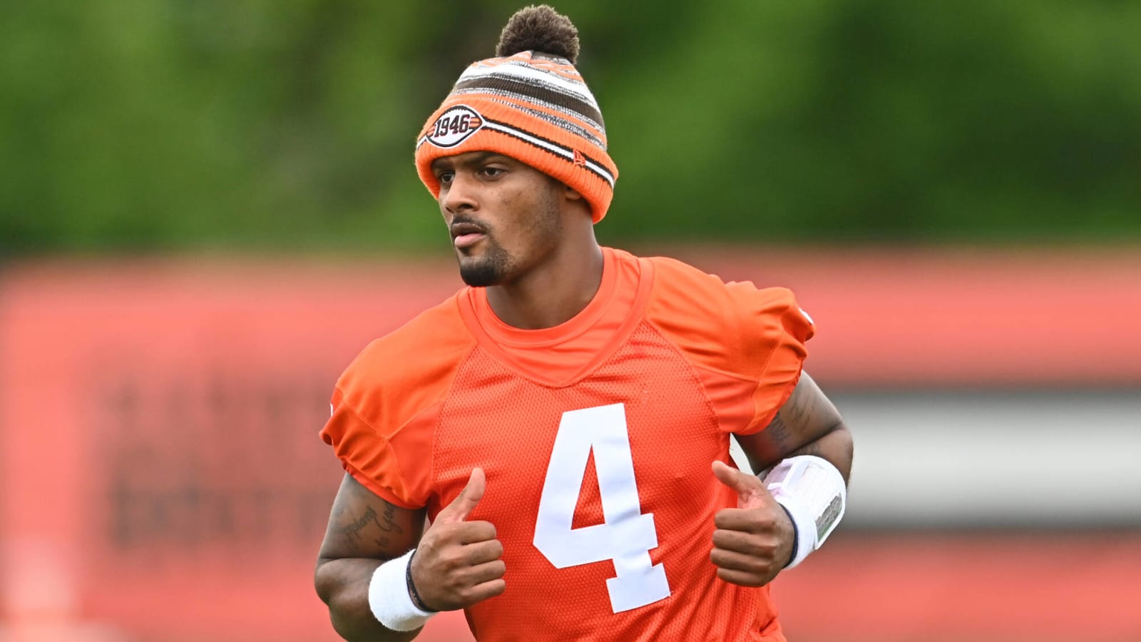 Deshaun Watson reports to training camp amid uncertainty