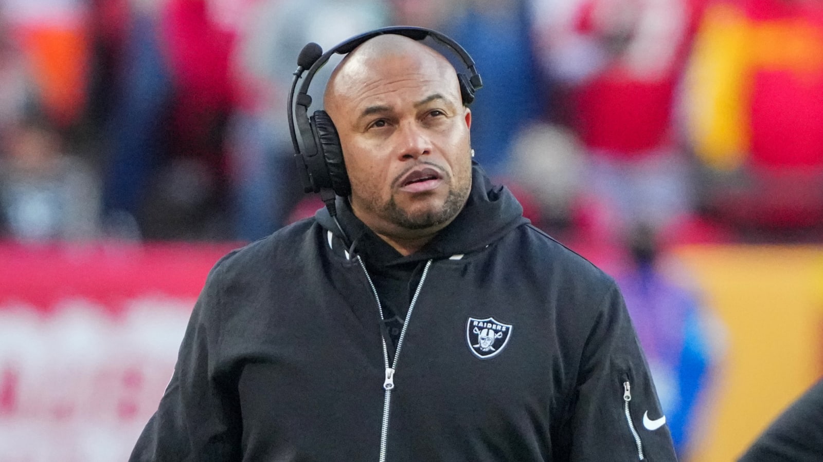 AFC Notes: Antonio Pierce, Jimmie Ward, Raiders, Texans, Titans