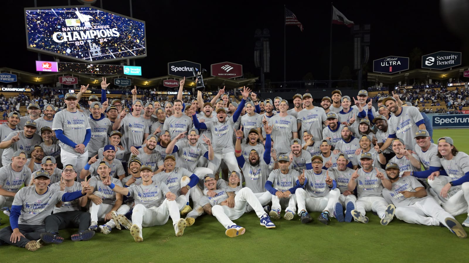 Dodgers crush Mets to set up World Series date with Yankees Yardbarker