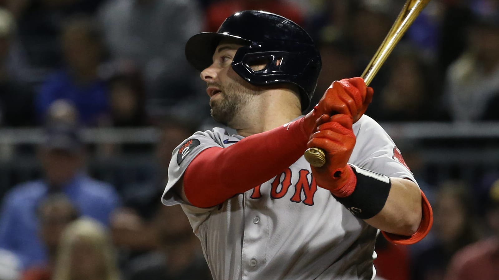 Rangers interested in C Kevin Plawecki after release from Red Sox