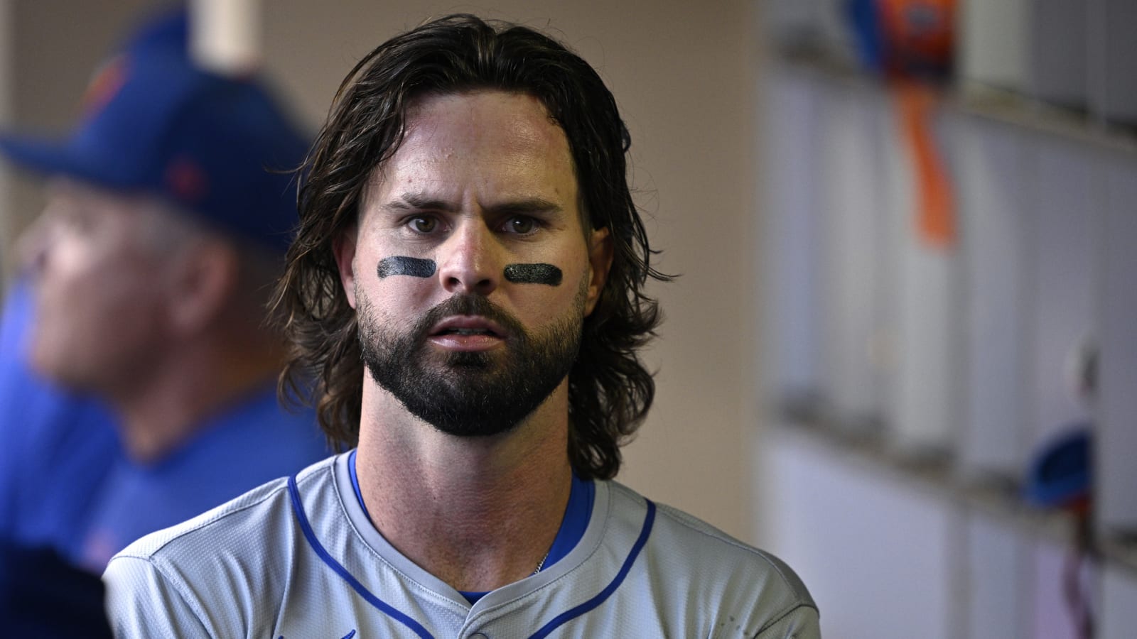 Insider reveals origin of shouting match between Adames and Winker