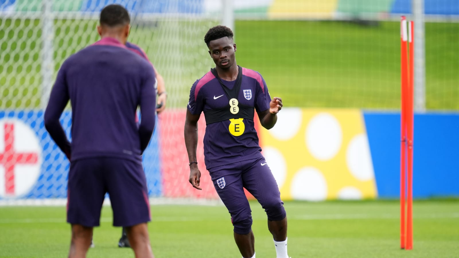 Saka insists it will make no difference to use him as a left-back