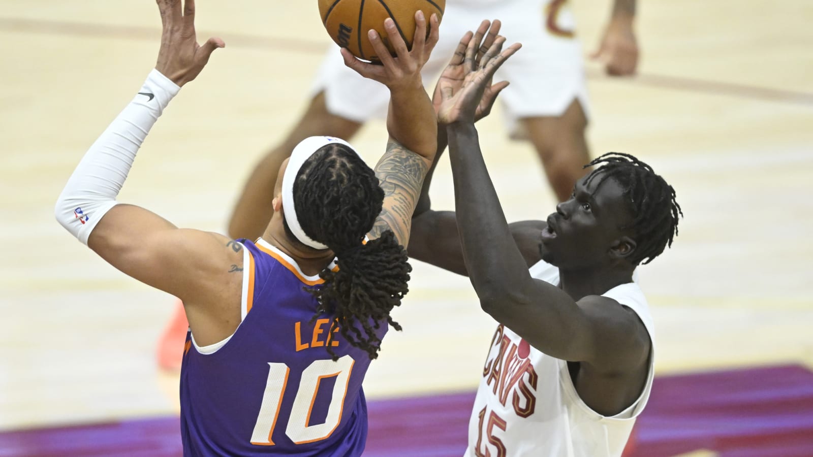 Cavaliers waive JT Thor