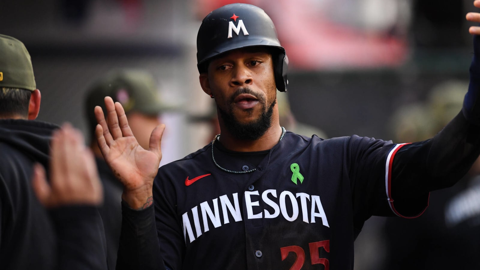 Twins manager downplays Byron Buxton injury