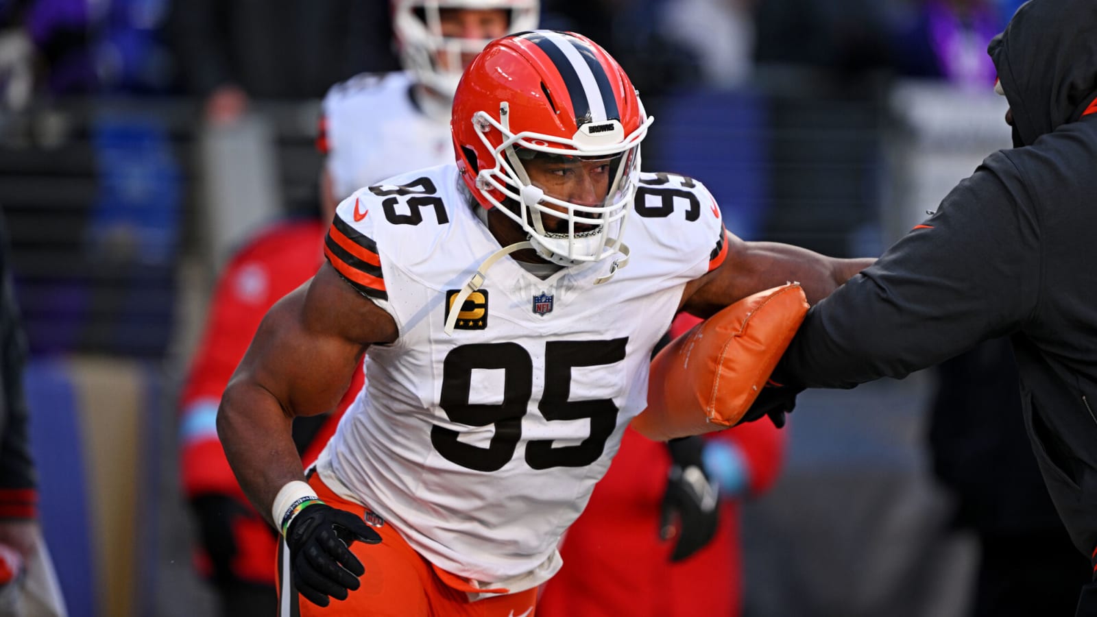 Cleveland Browns-Myles Garrett Agree To Record-Breaking Contract Extension