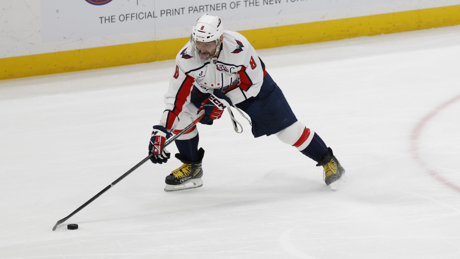 Move Over Wayne Gretzky… Alex Ovechkin is the Goal Scoring King
