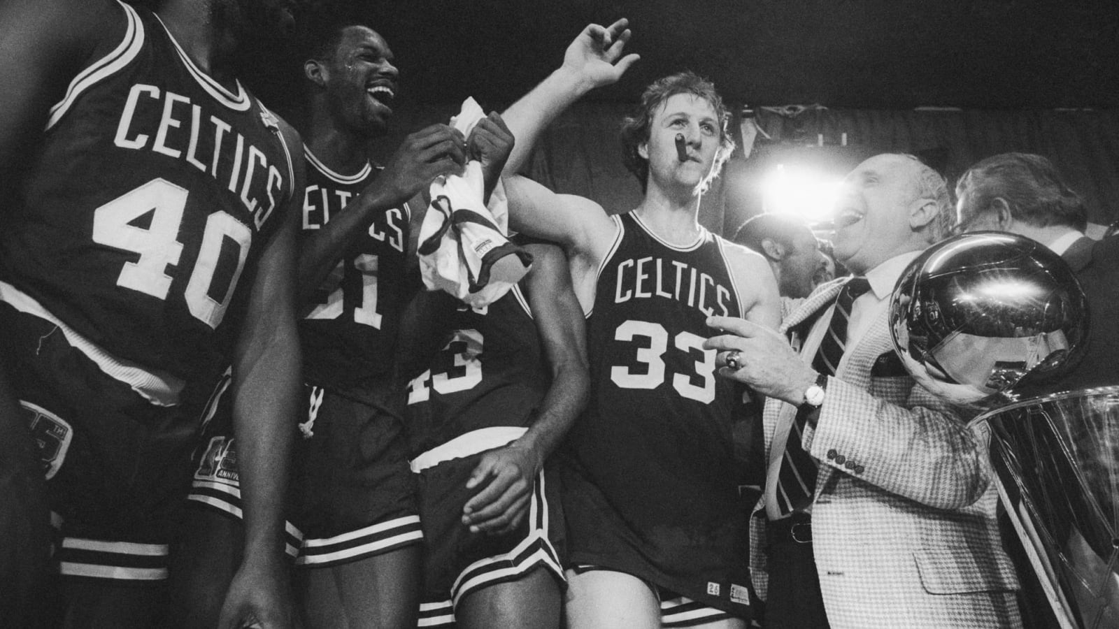 Download Bill Russell Larry Bird Boston Celtics Player Wallpaper