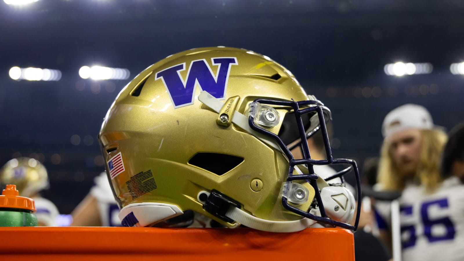 Washington Huskies Receive Major New Quarterback Commitment
