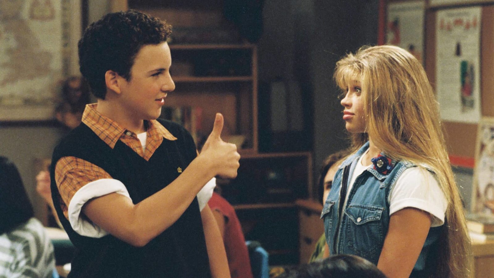 25 celebs from the '90s millennials won't ever let go