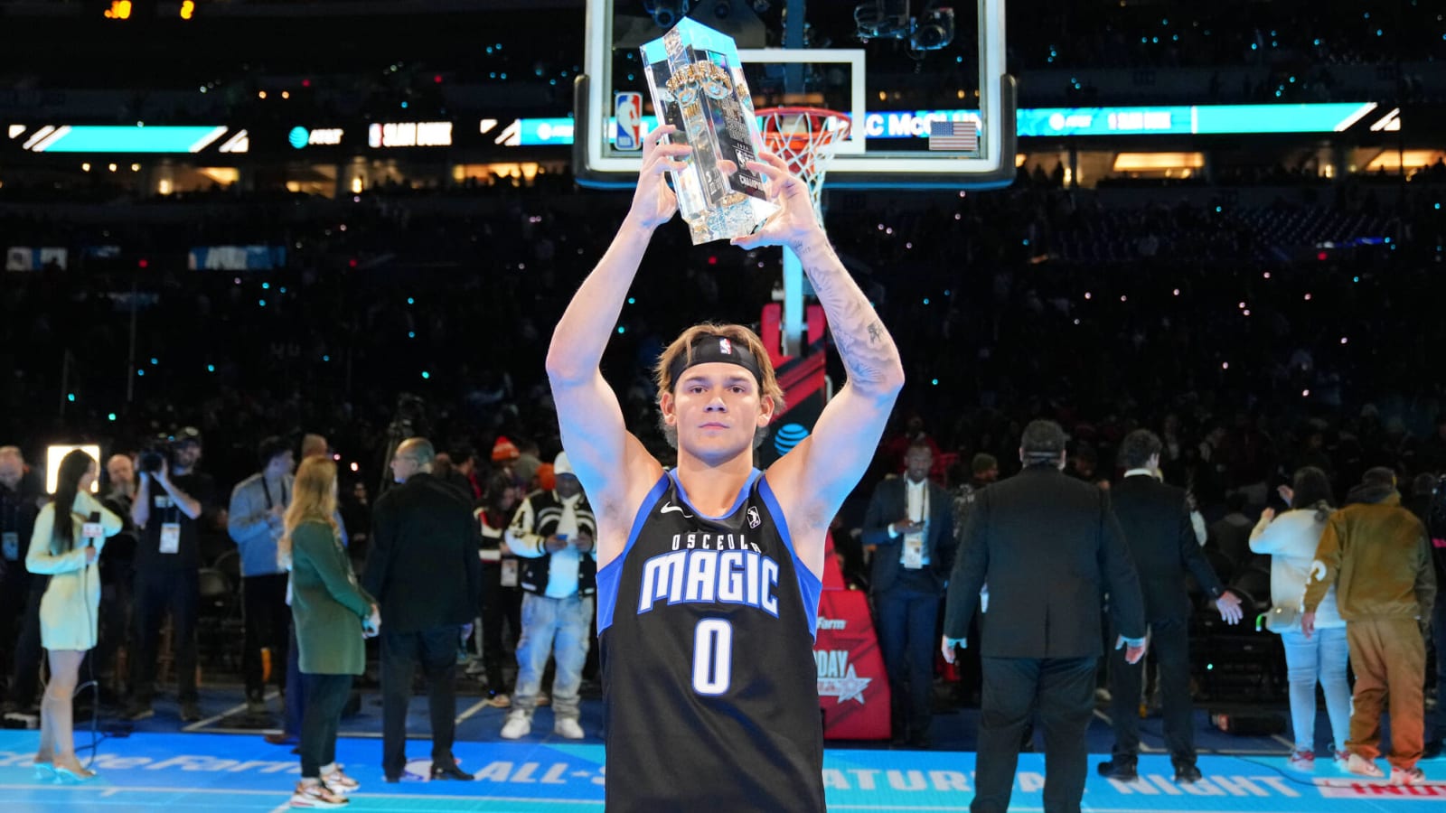 Watch: Mac McClung wins back-to-back Slam Dunk Contest titles