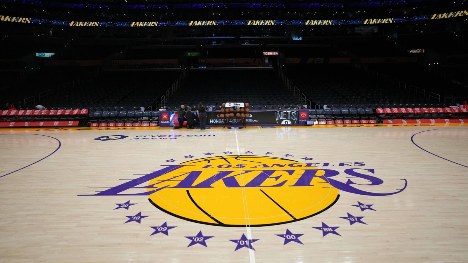 Lakers History: The History of Crypto Arena Yardbarker