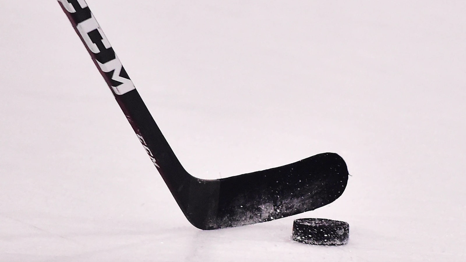 NHL pulls current batch of 'tracking' pucks