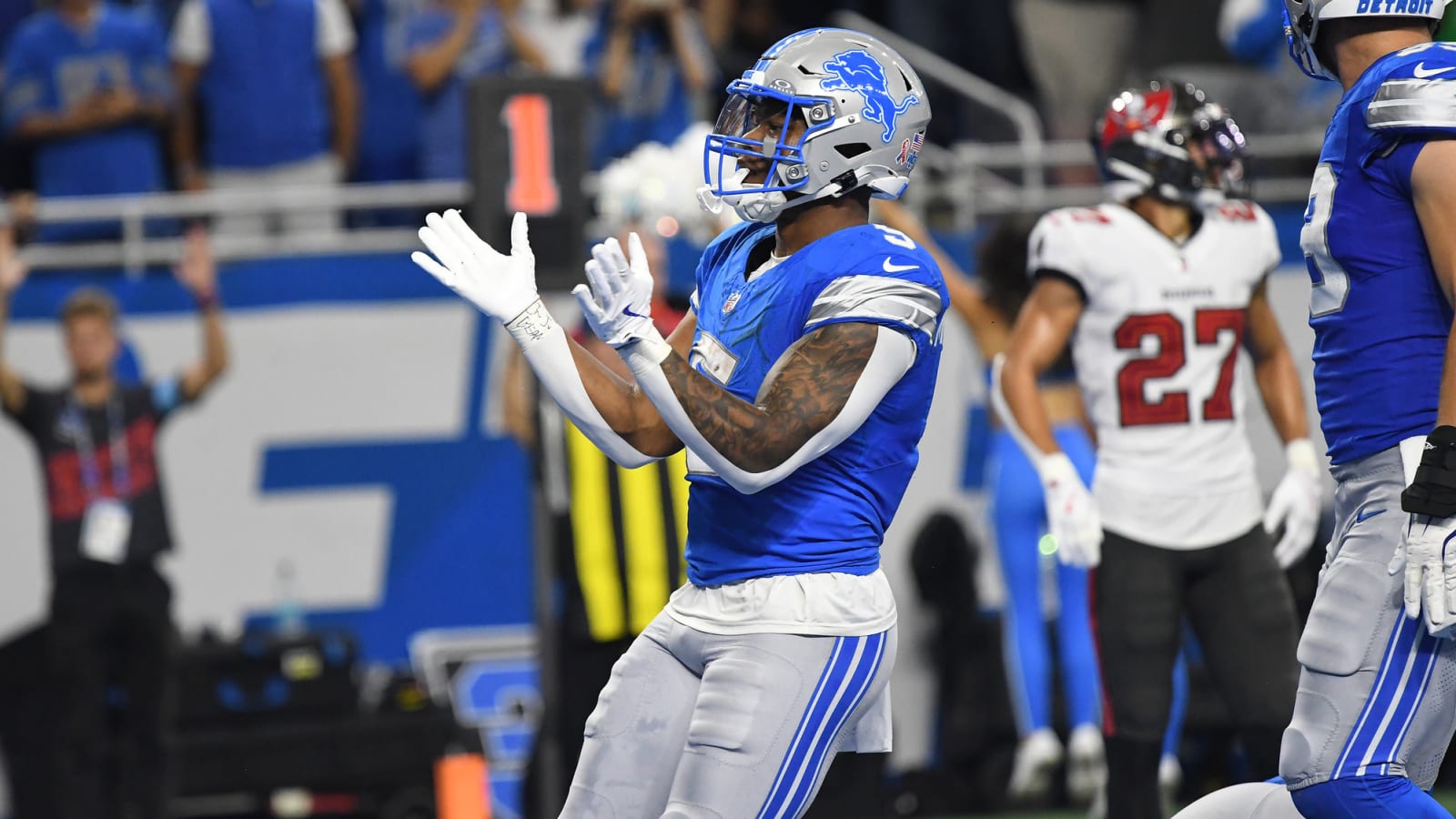 Lions reward RB David Montgomery with extension