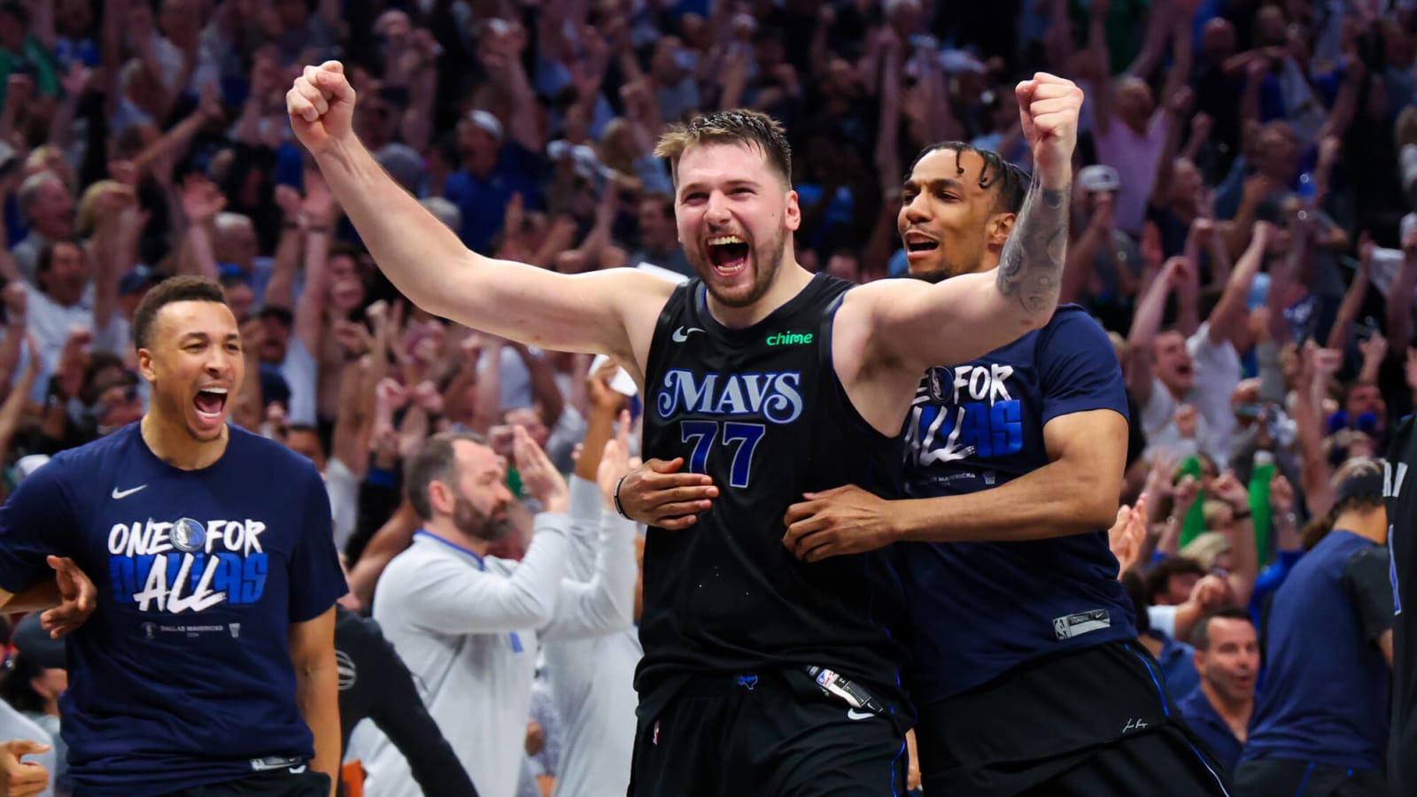 Mavericks defeat Thunder in Game 6 and advance to WCF