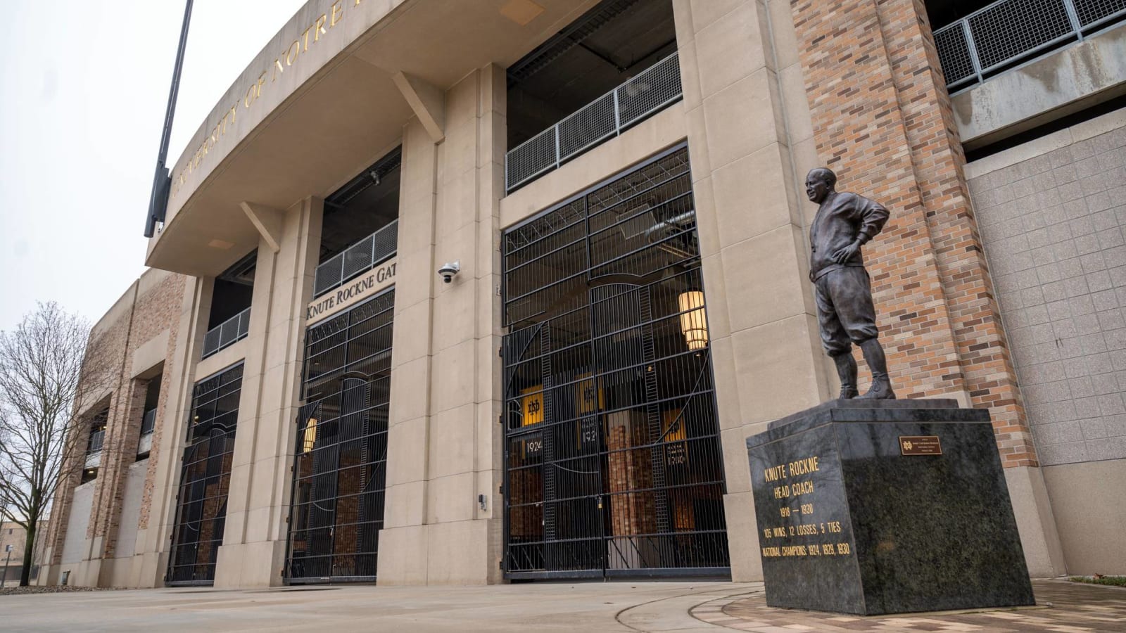 Notre Dame football reduces stadium capacity to 20% for 2020