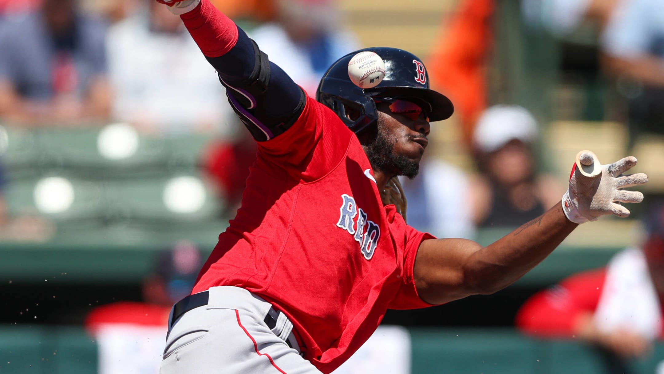 Raimel Tapia has signed with the Boston Red Sox