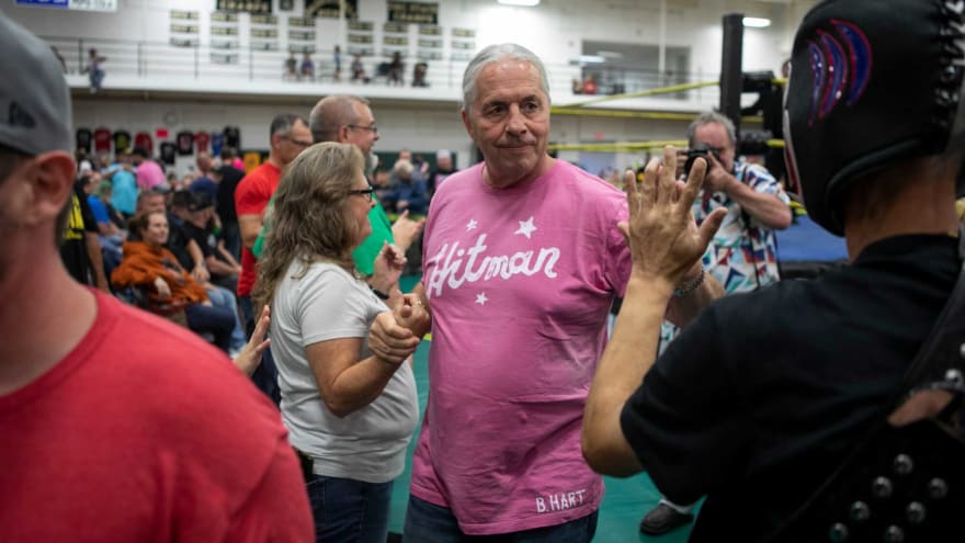Bret Hart Calls WWE Raw Star &#39;The Best There Is, Was, And Ever Will Be&#39;