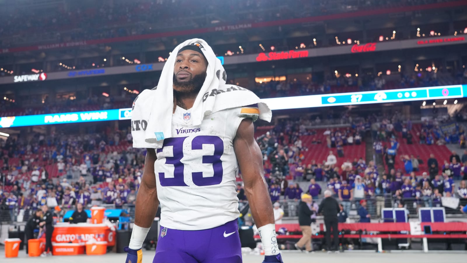 Vikings Trying To Re-Sign RB Aaron Jones