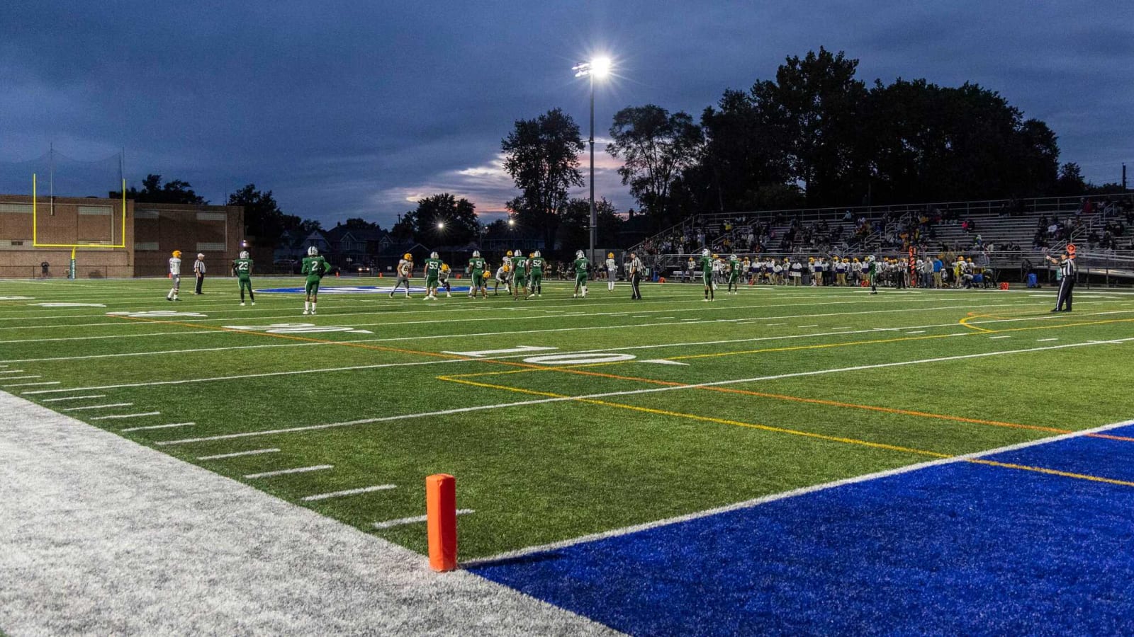 Watch: Disaster high school punt leads to one-yard TD return