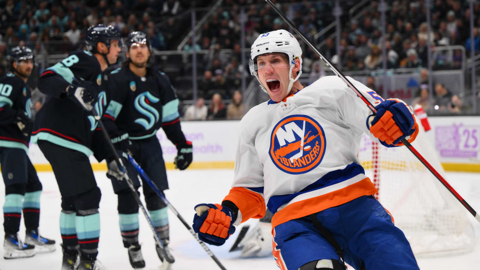 Casey Cizikas Full Contact At Islanders Practice