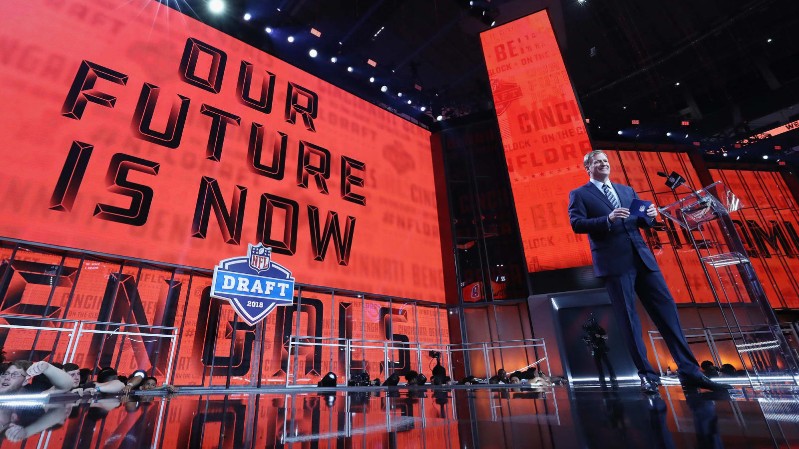 Three-round NFL mock draft: How many QBs will go in Round 1?