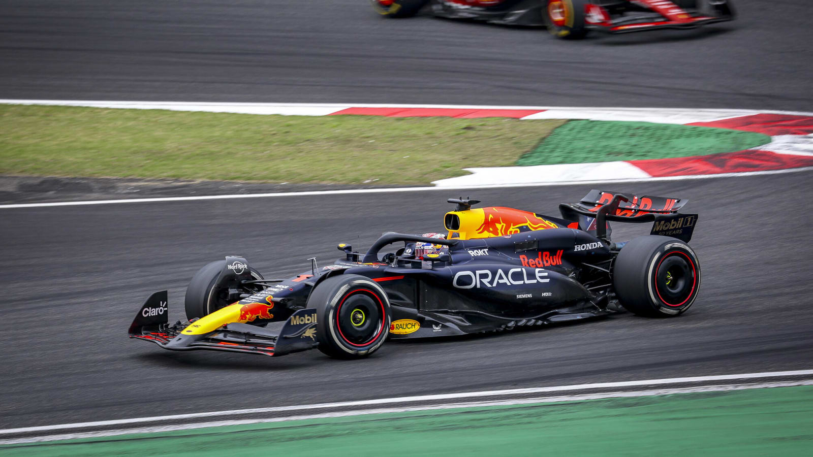 Watch: Red Bull doublestack Max Verstappen and Sergio Perez with incredible 2-second pitstops at Chinese GP
