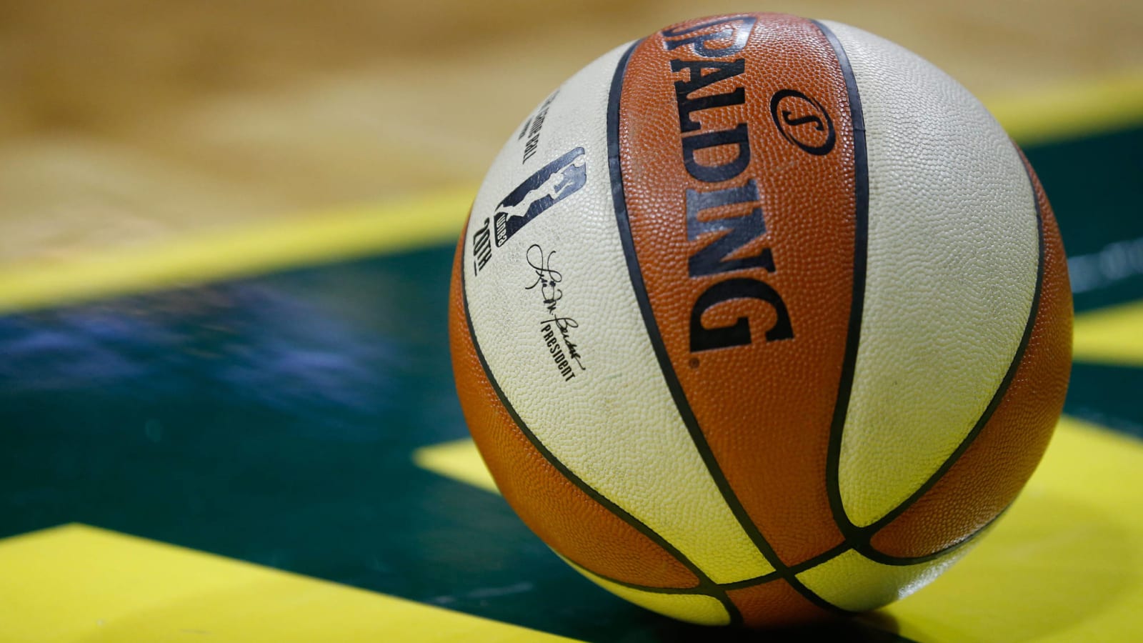 WNBA offering full salaries to players for shortened season