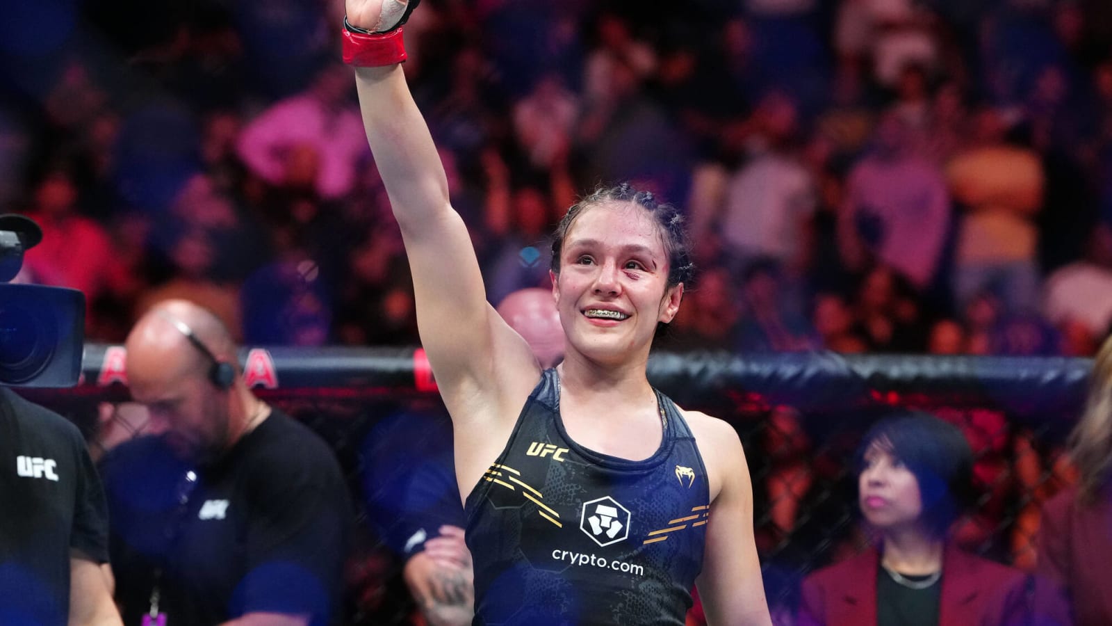 'Crossing my fingers for that': Alexa Grasso wants history-making trilogy scrap against Valentina Shevchenko