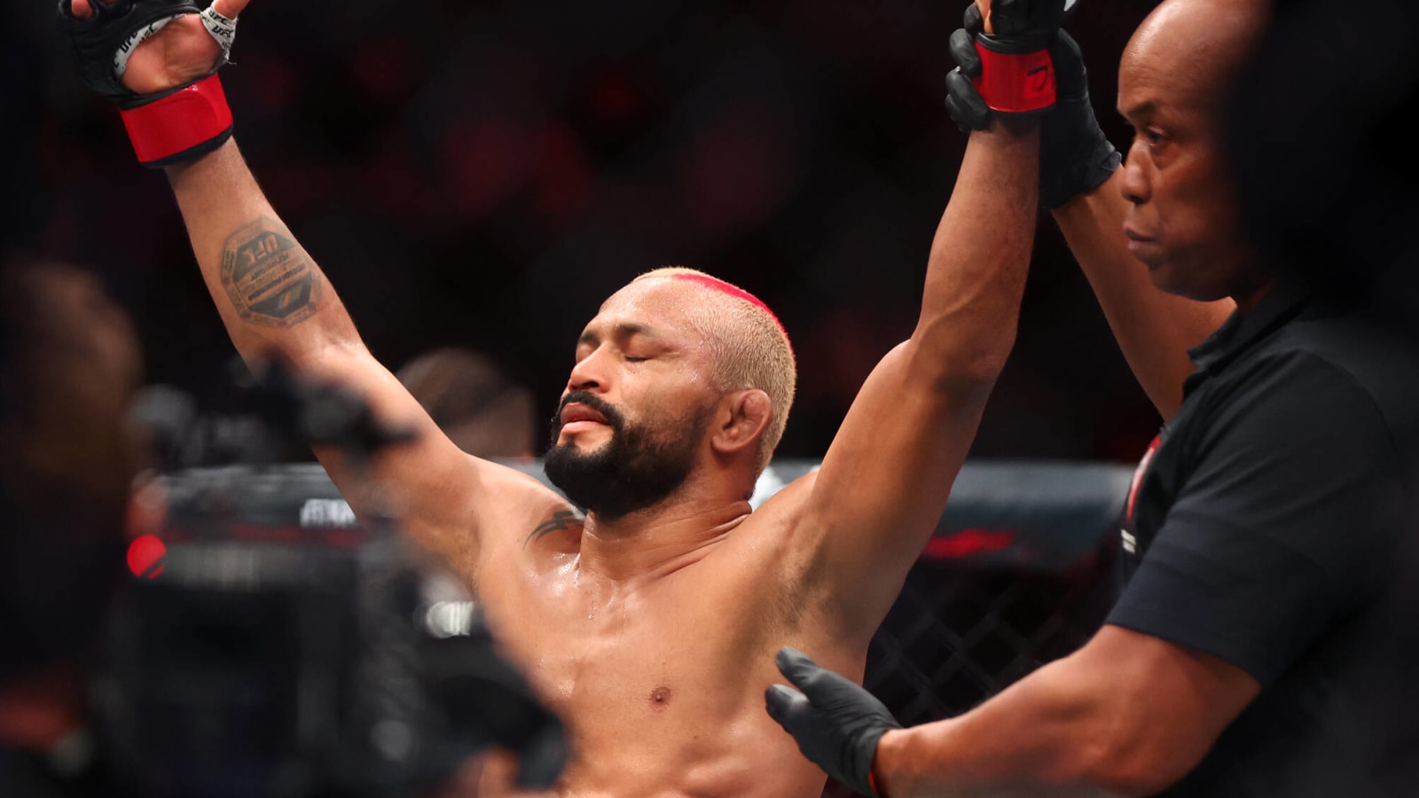 Deiveson Figueiredo calls out legendary bantamweight for next ‘dream fight’ after UFC 300
