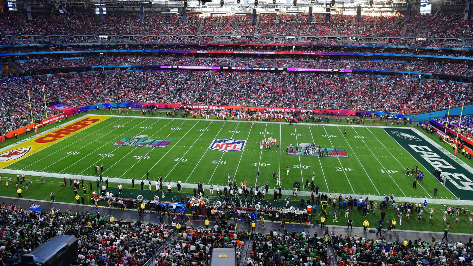 Former Pats WR not surprised by Super Bowl field conditions