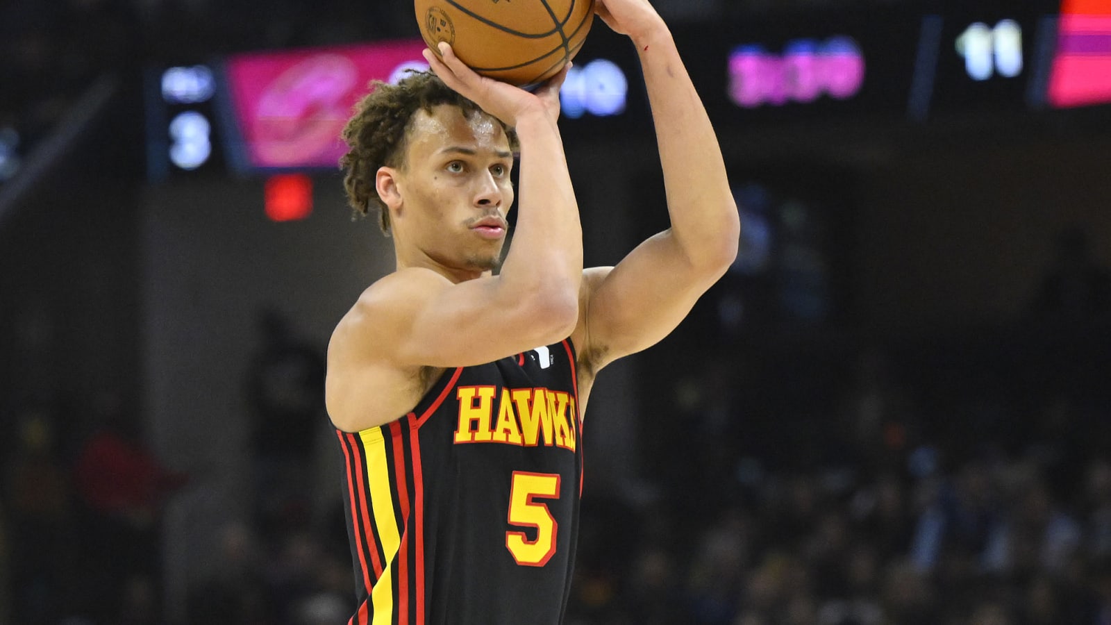 Hawks' Daniels strengthens case for two awards with historic feat
