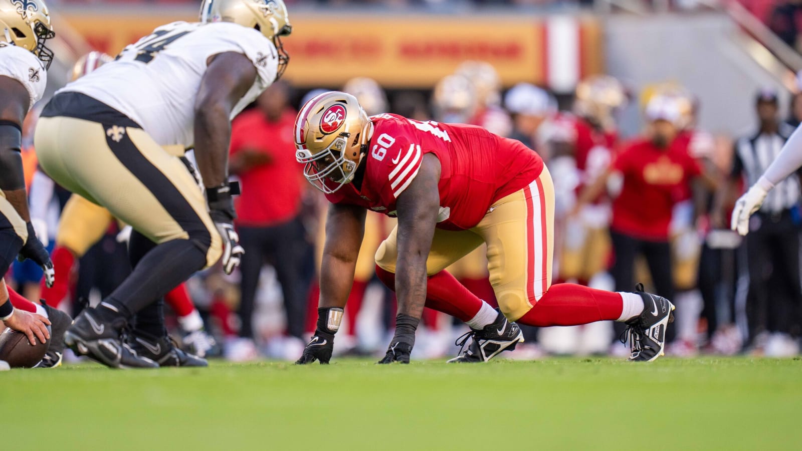 49ers bring back defensive lineman ahead of Patriots game