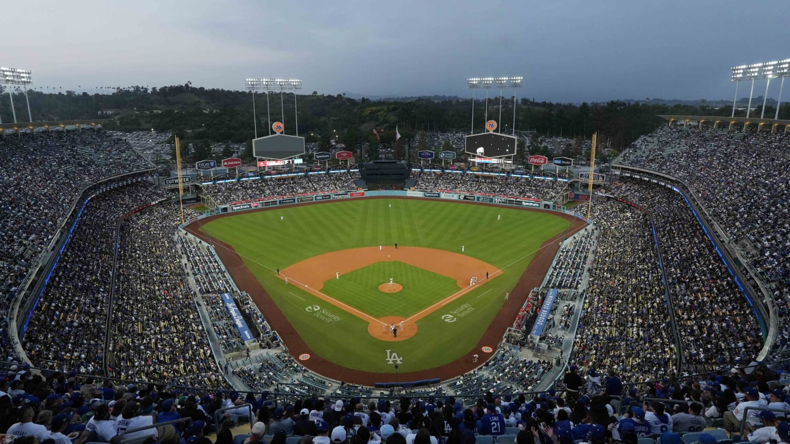 Here's why MLB's attendance is on the rise