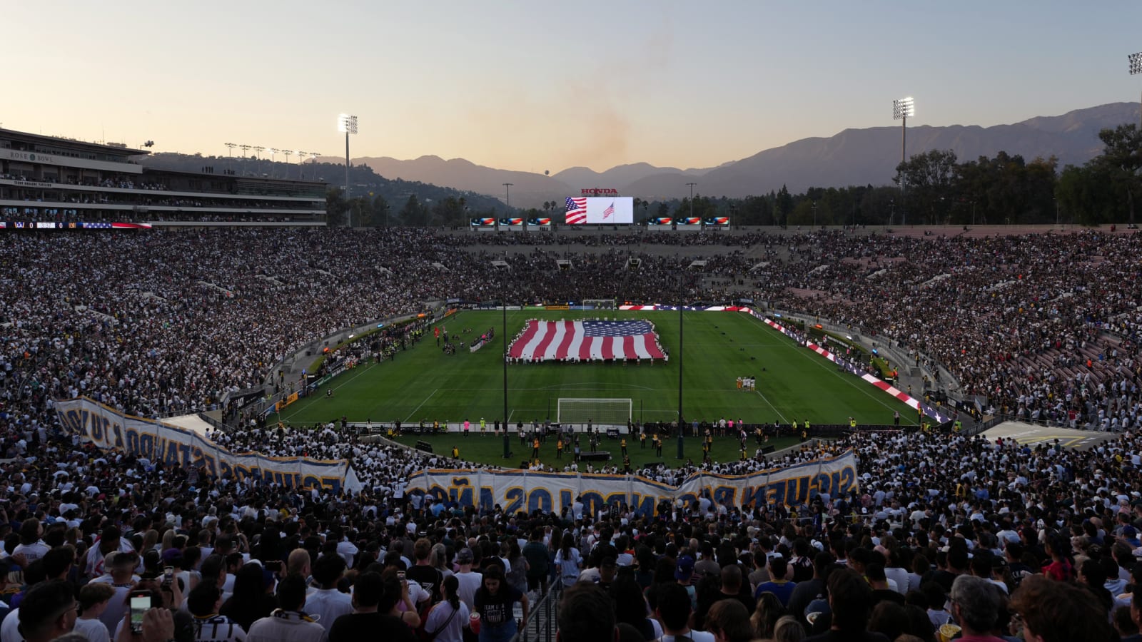 The History of the Rose Bowl Yardbarker