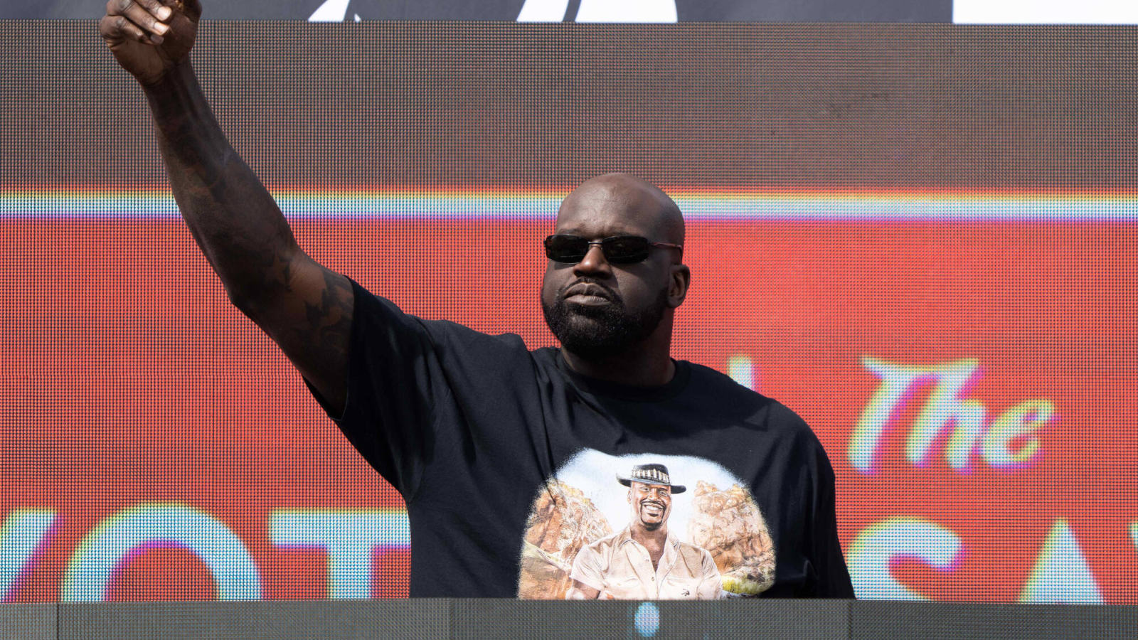  How Shaquille O&#39;Neal Feels About First Kobe Bryant Statue