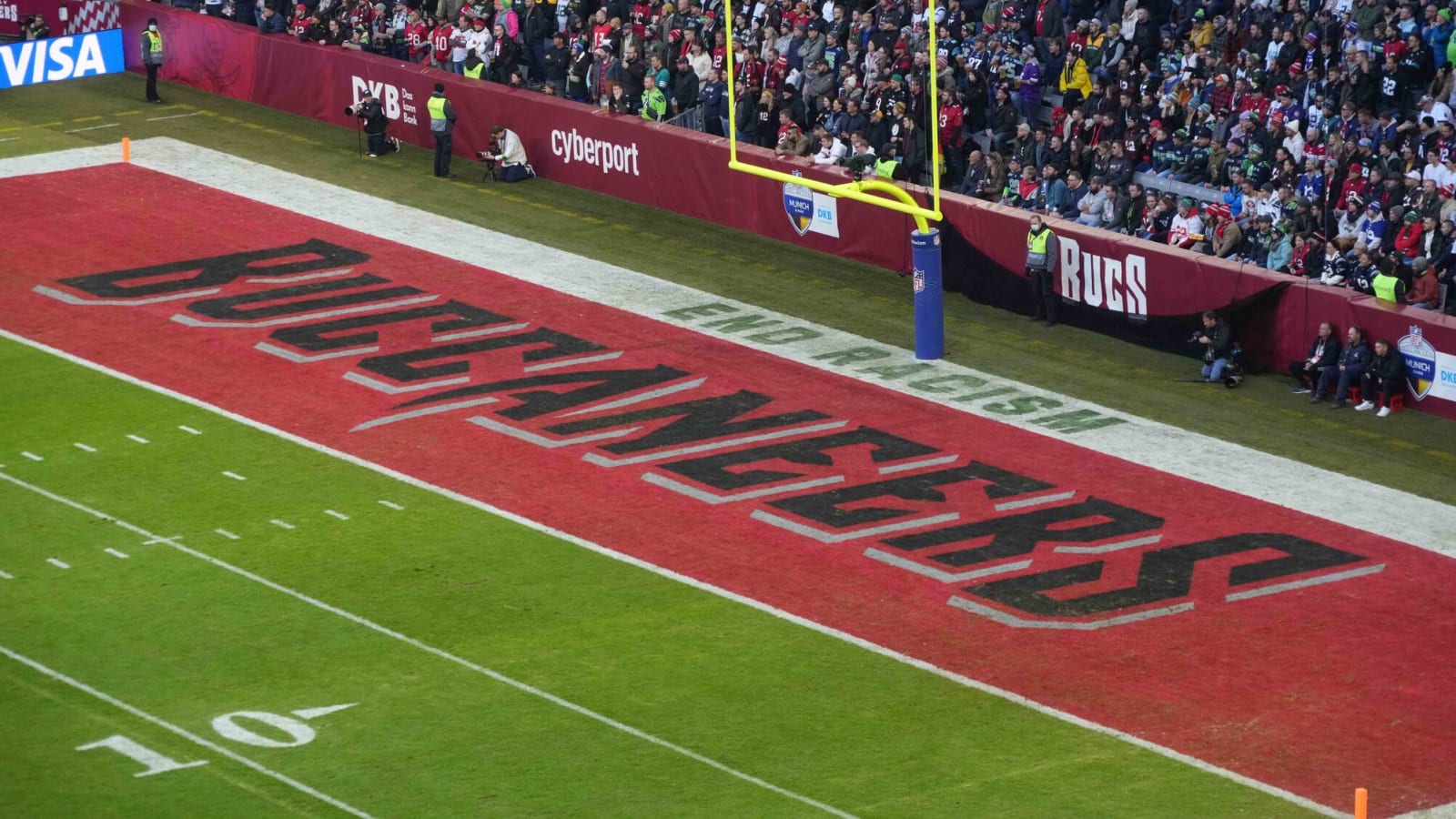 Chiefs vs. Bucs to Be Played in Tampa Bay as Scheduled amid