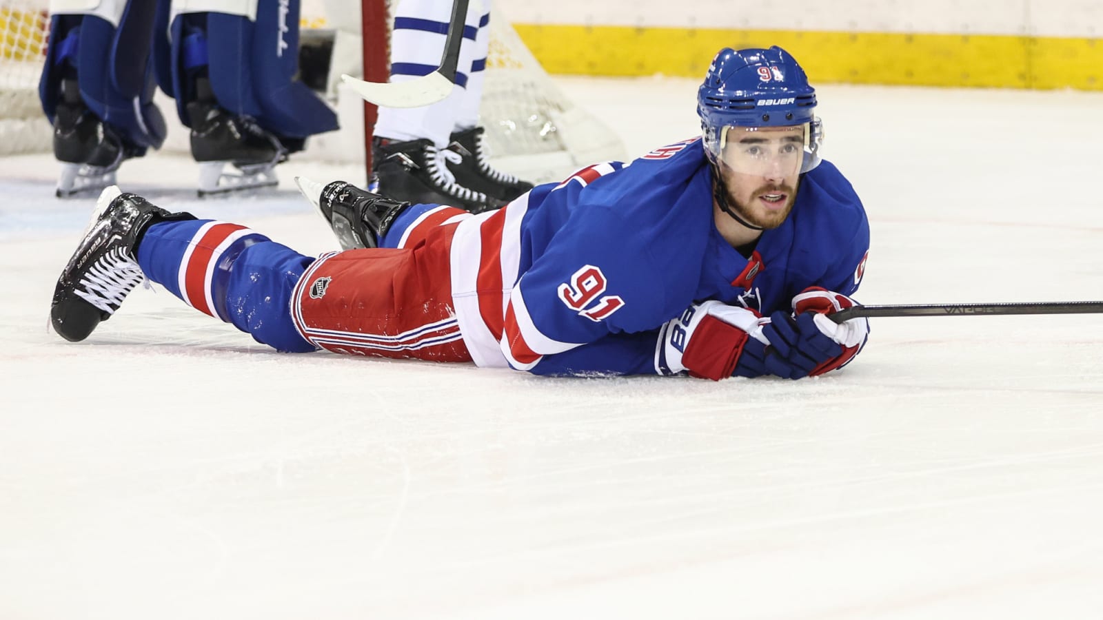 New York Rangers Officially Move Veteran Reilly Smith