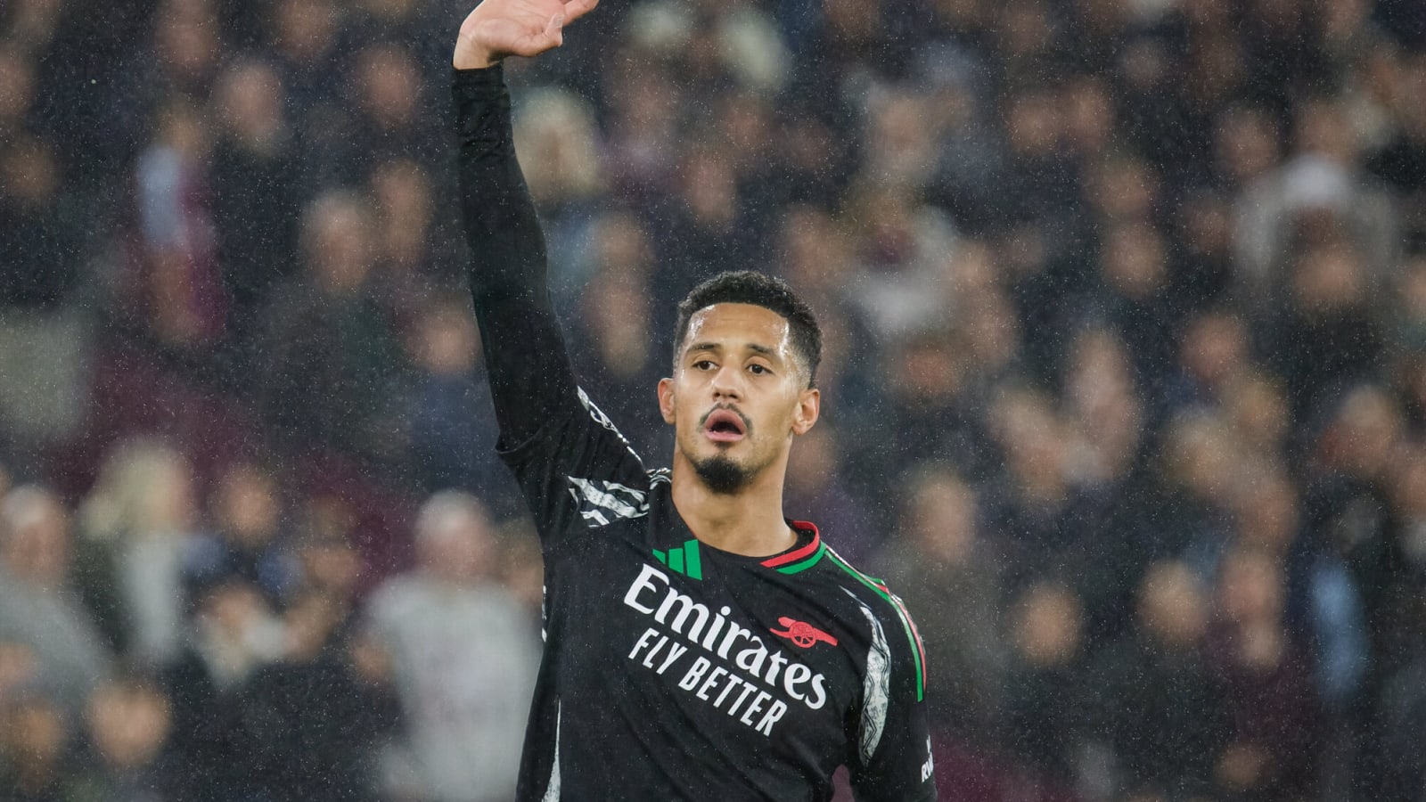 Former Real Madrid man encourages them to sign Arsenal star