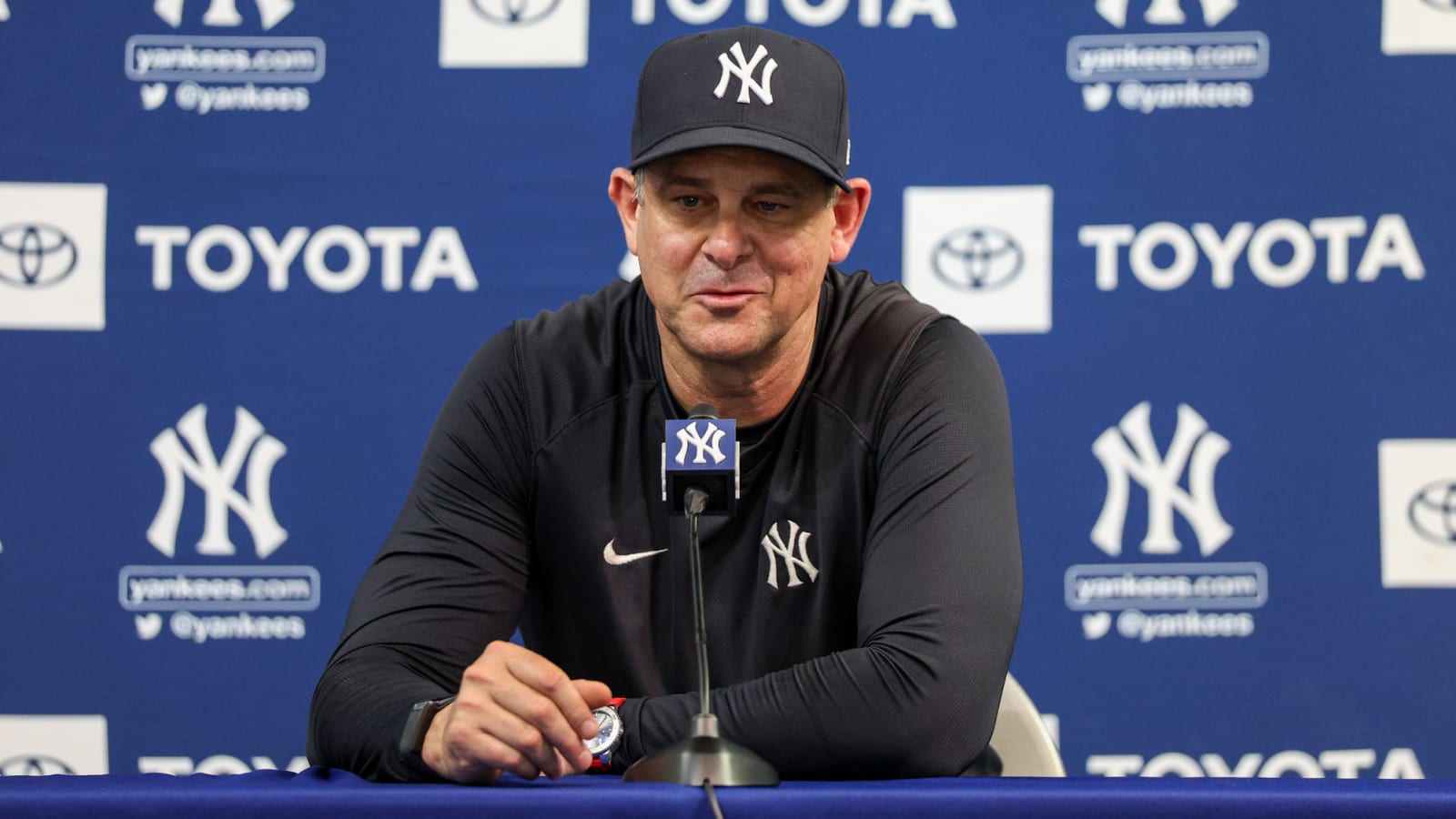 Yankees announce extension for manager Aaron Boone
