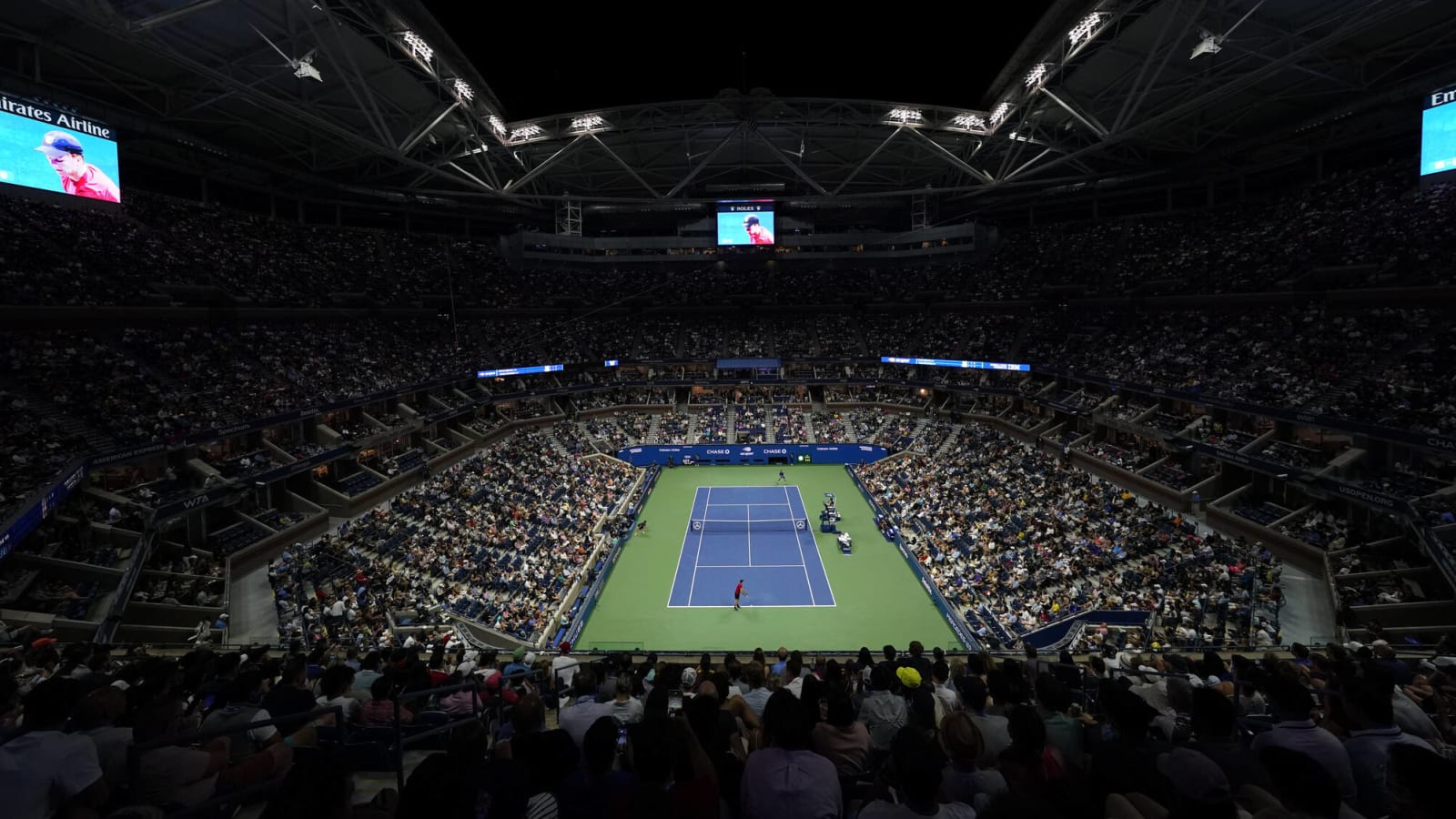 Beer chugging tennis fan vows to continue U.S. Open tradition