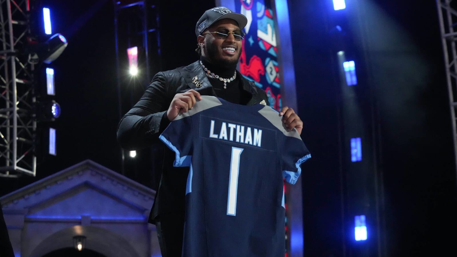 Connecting the dots to the Titans most likely rejected draft trade for 7th overall pick