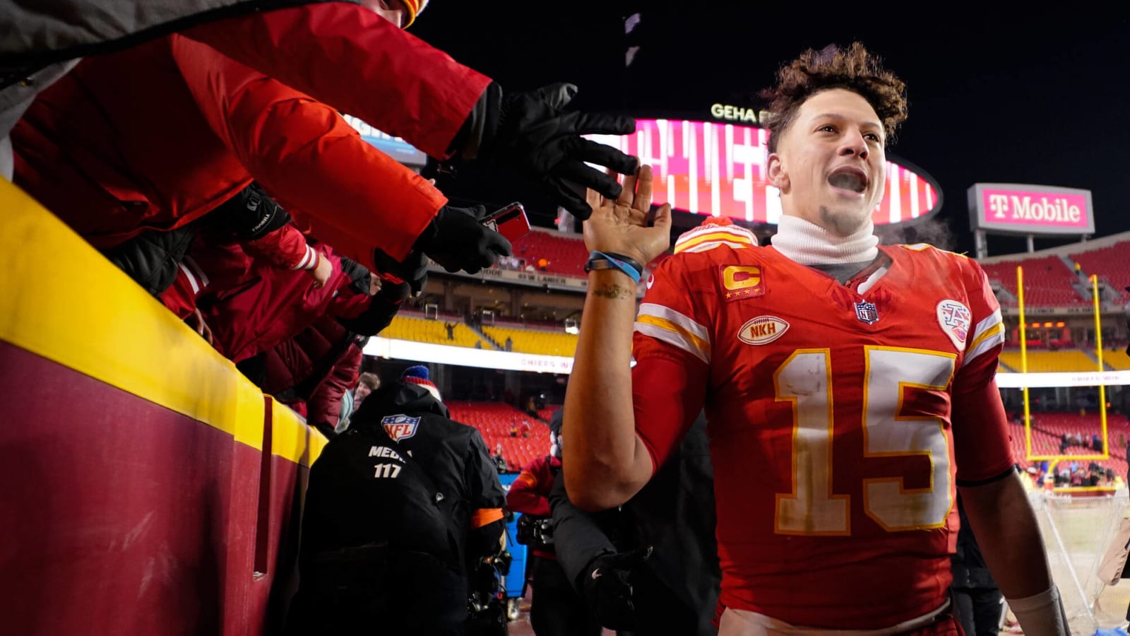 Bills player has message for Patrick Mahomes before first road playoff game