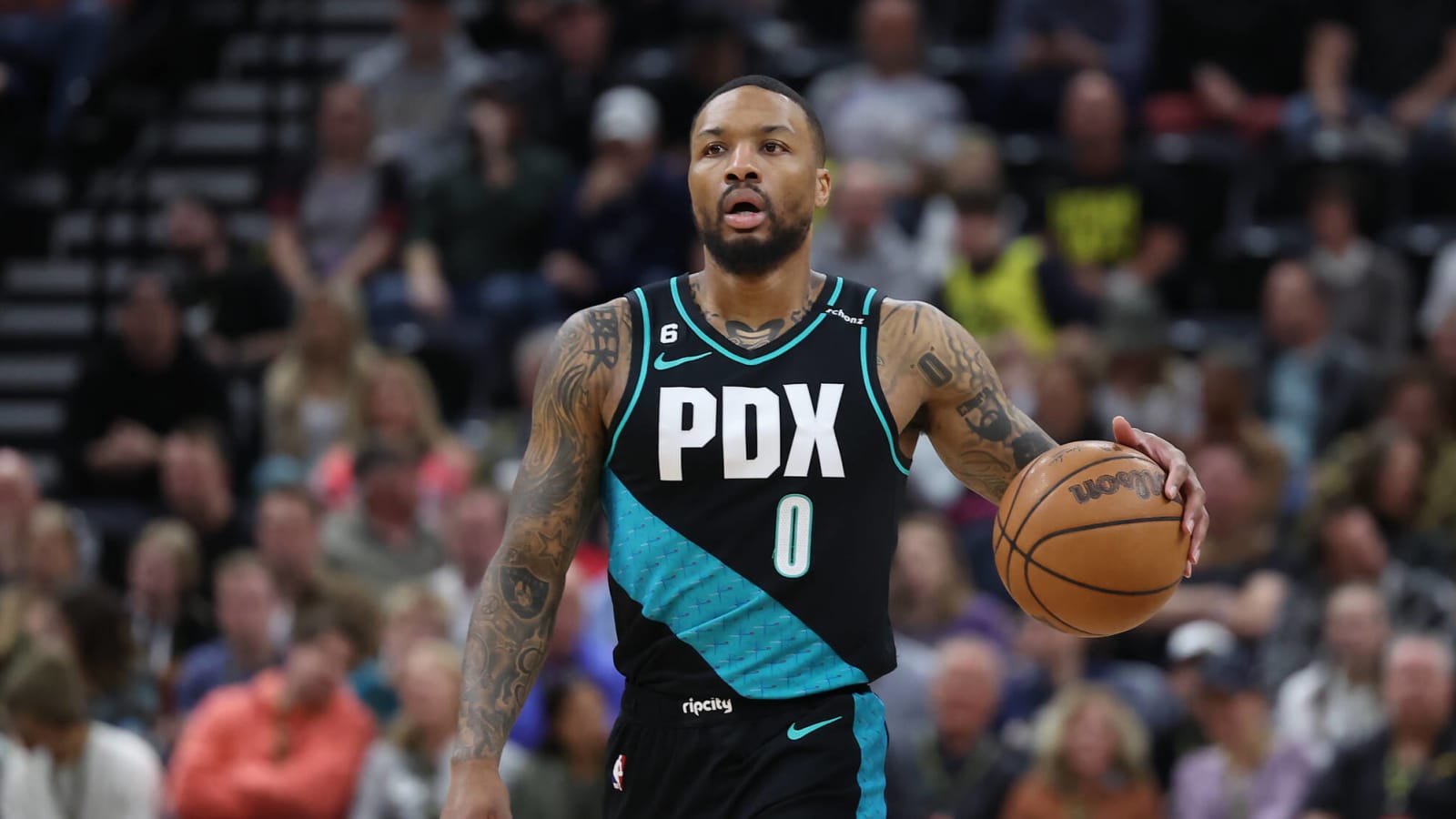 Blazers dangling high-scoring guard in trade talks amid Damian Lillard rumors