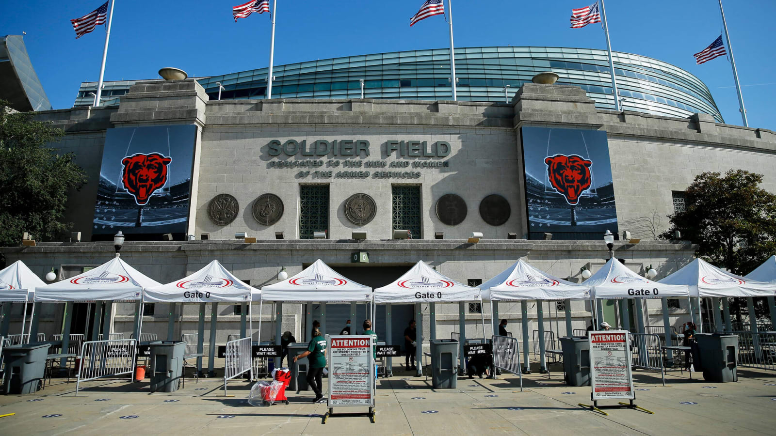 Chicago mayor wants dome at Soldier Field