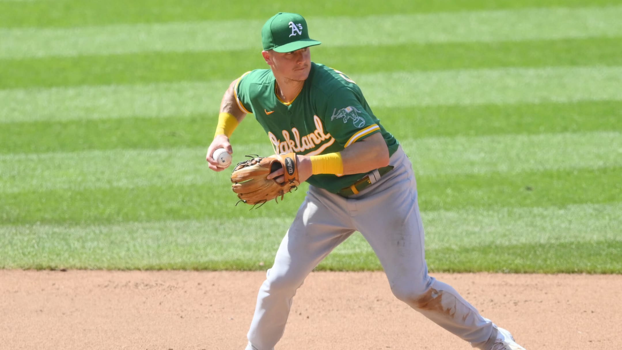 Matt Chapman, Oakland Athletics 3B, out for season with hip injury