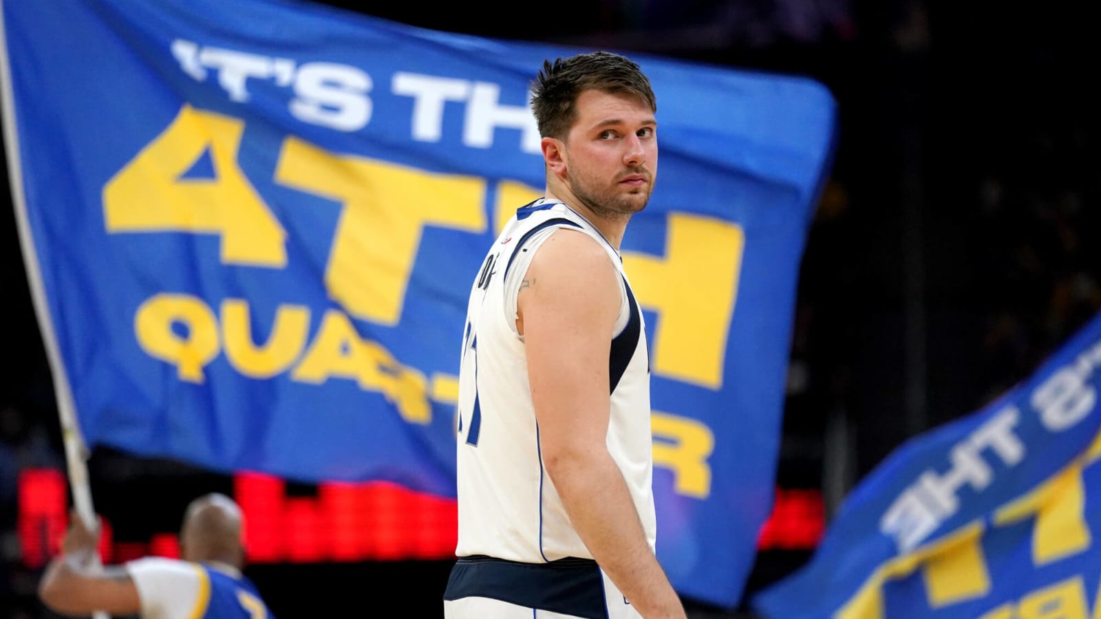 Luka Doncic Was Upset After Referee Didn&#39;t Call Klay Thompson For Traveling On Final Play