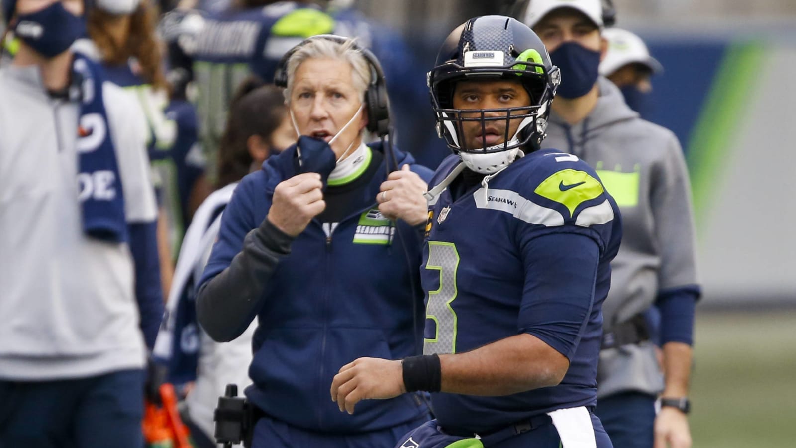 Pete Carroll calls Russell Wilson trade rumors 'old news'